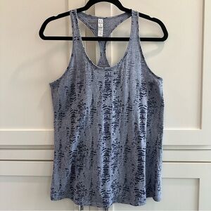 Under Armour Navy Blue Burnout Racerback Tank Top Women’s Size Medium Workout